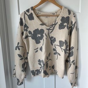 Vine Raglan V-Neck Sweater